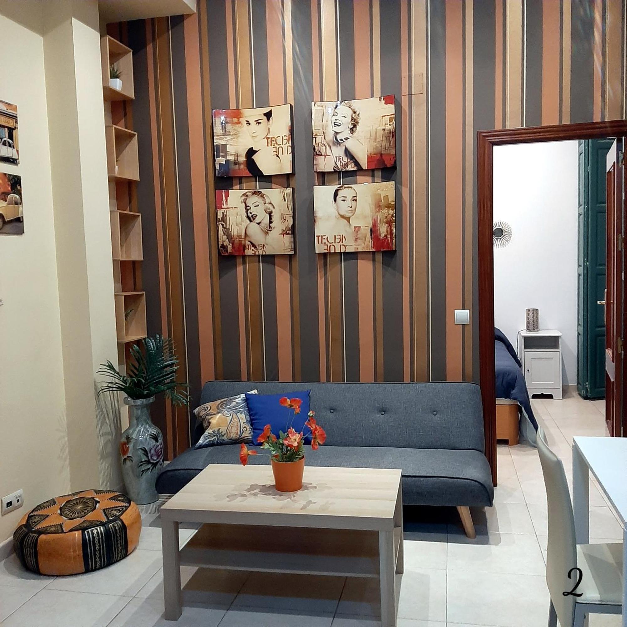 Apartamento Mon Cheri Malaga Luaran gambar