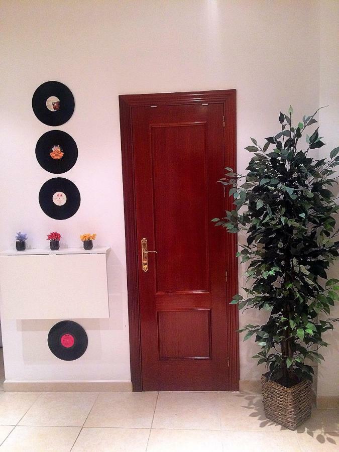 Apartamento Mon Cheri Malaga Luaran gambar